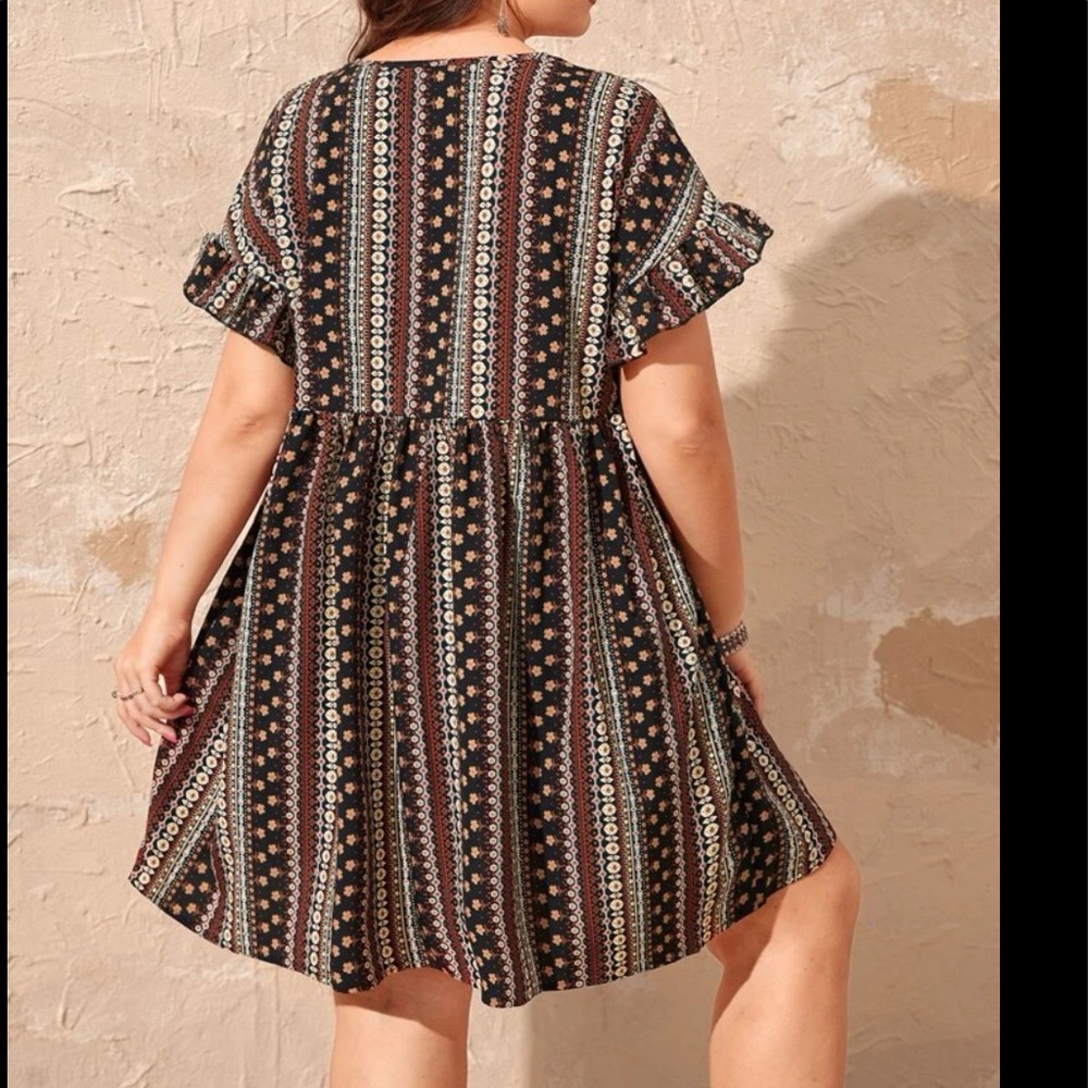 Boho Plus Size Floral Stripe Ruffle Sleeve Mini Dress - Picture 4 of 11